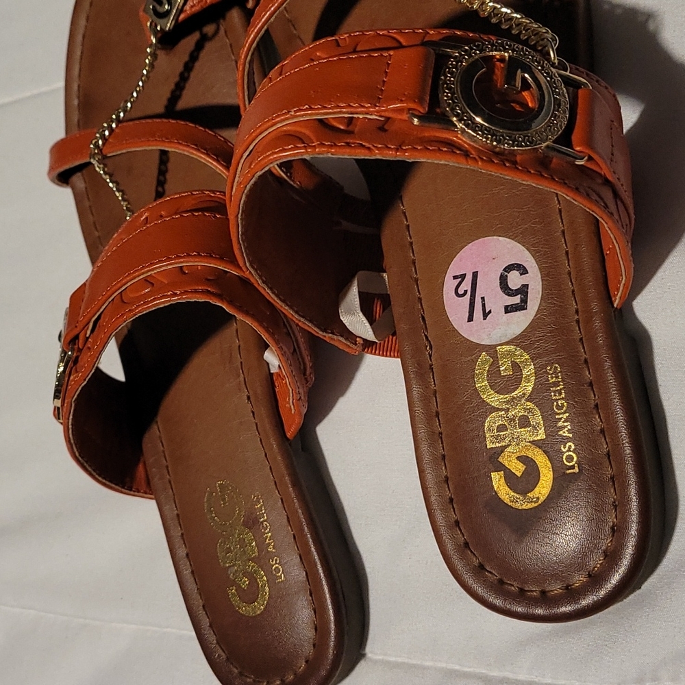Sandals - Picture 4 of 6